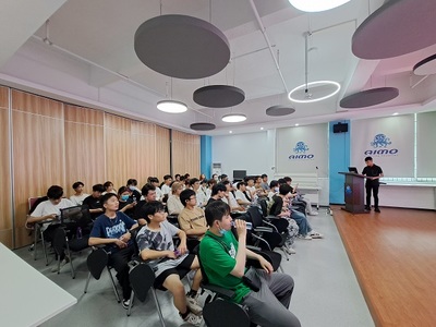 珠海藝術(shù)職業(yè)學(xué)院教育咨詢服務(wù) 點(diǎn)亮藝術(shù)夢想的專業(yè)導(dǎo)航